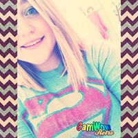 Julia Dixson Photo 2