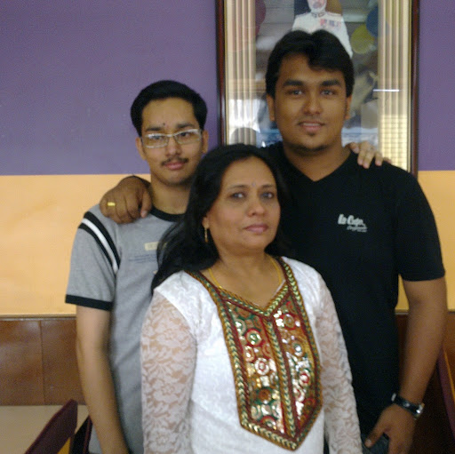 Vicky Morris Photo 5