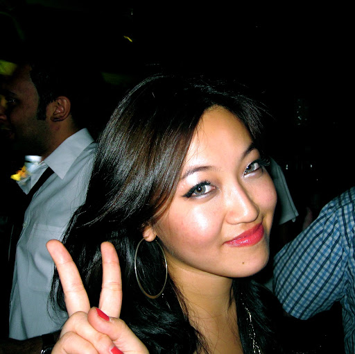 Elizabeth Wu Photo 31