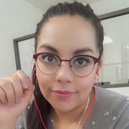 Elizabeth Velazquez Photo 26