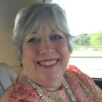 Ellen Graham Photo 41