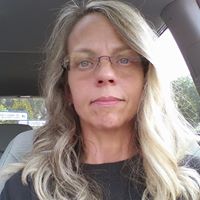 Kathy Bunch Photo 38