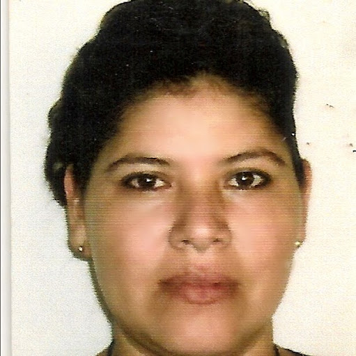 Amy Gomez Photo 16