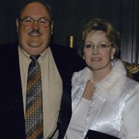 Dennis Schultz Photo 38