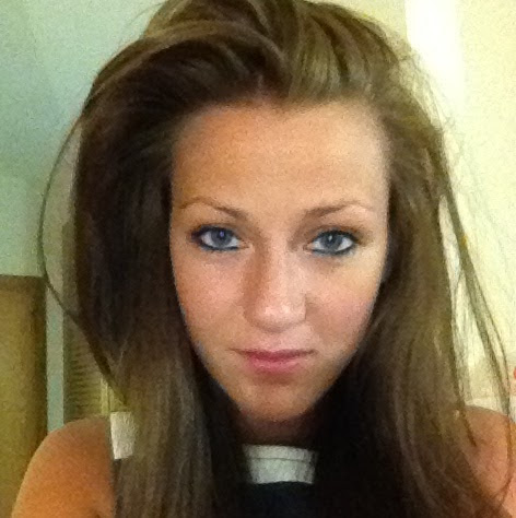 Natasha Baxter Photo 21