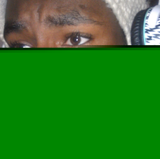 Julian Collins Photo 12