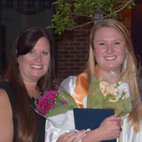 Julie Smiley Photo 15