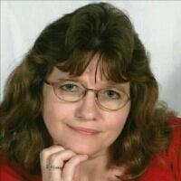 Debbie Peek Photo 32
