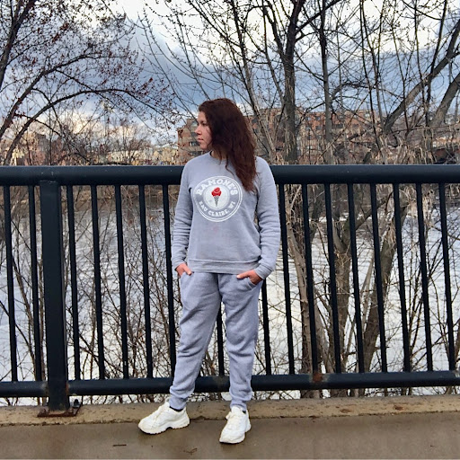 Ashley Yoder Photo 1