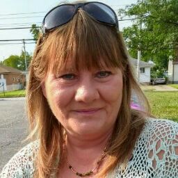 Christine Hanson Photo 29