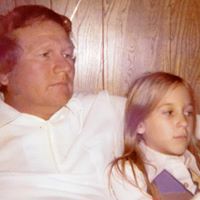 Lisa Nicholson Photo 42