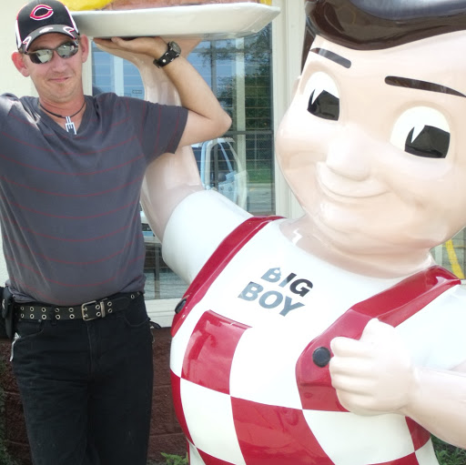 Curtis Brown Photo 15