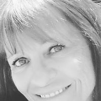 Debbie Huffman Photo 32