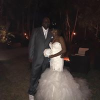 Renee Miles Photo 40