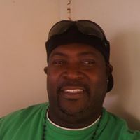 Ernest Sanders Photo 25