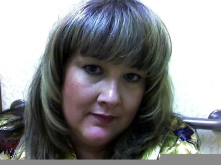 Melanie Sutton Photo 22