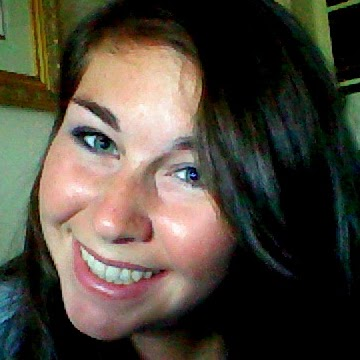 Julie Coleman Photo 25