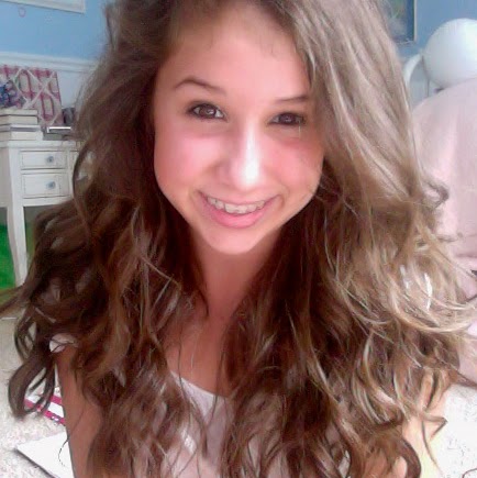 Laura Kirkpatrick Photo 39