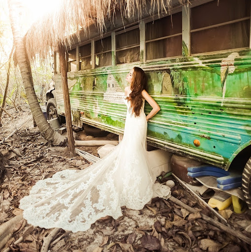 Kim Nowak Photo 12