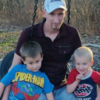 Clint Lewis Photo 30