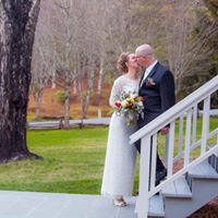Laurie Atkins Photo 30