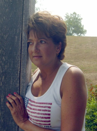 Carole Winters Photo 2