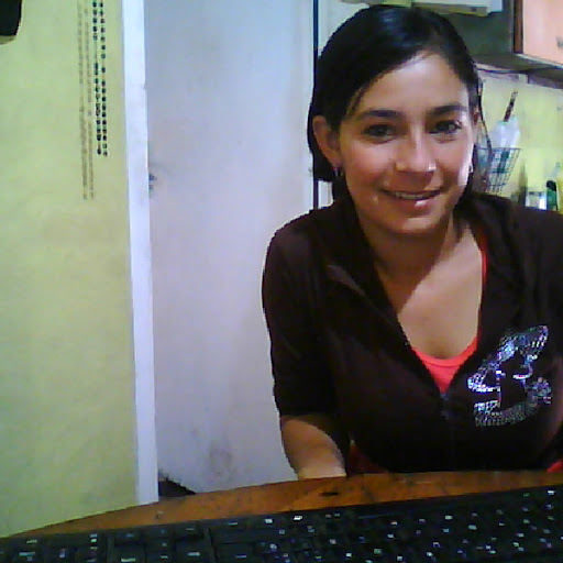Aida Guzman Photo 41