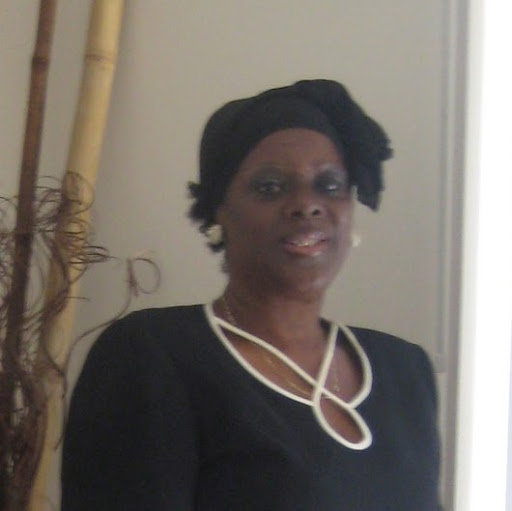 Doris Russell Photo 7