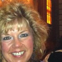 Christy Layton Photo 5