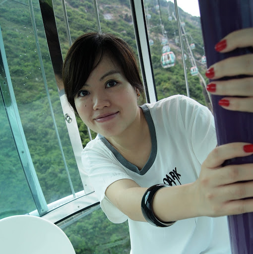 Angela Tsang Photo 19