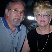 Doris Holland Photo 12