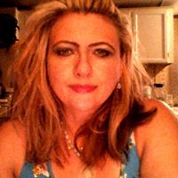 Sarah Huggins Photo 38