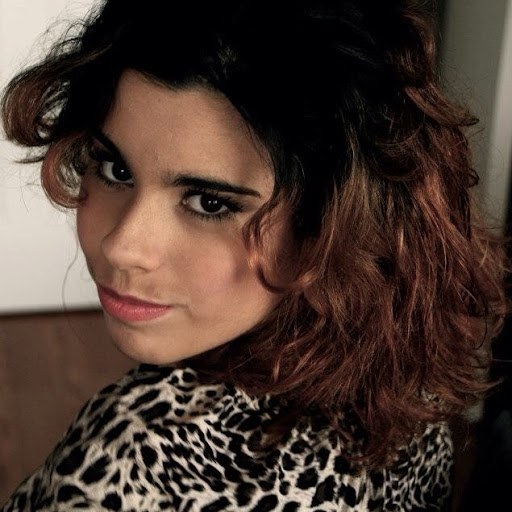 Kelly Rodriguez Photo 37