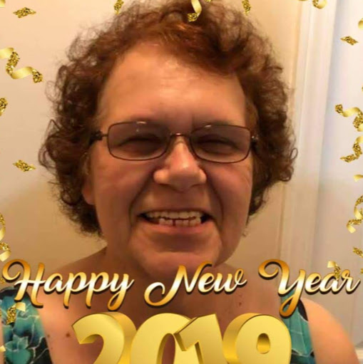 Linda Winslow Photo 34