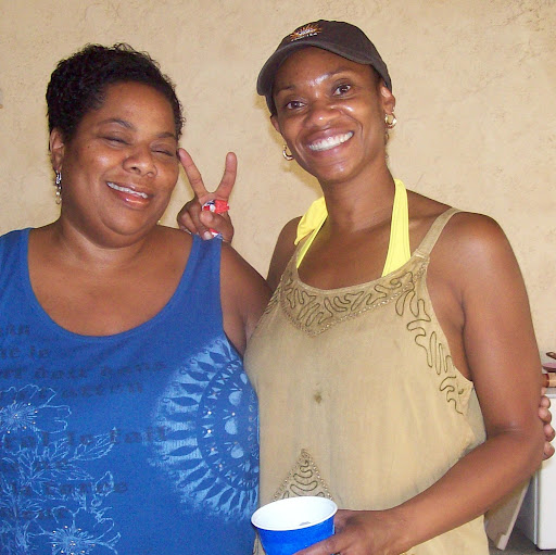 Sandra Booker Photo 13