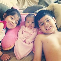 Roberto Vargas Photo 27