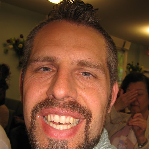 Robert Olszewski Photo 41