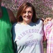 Stephanie Barnes Photo 31