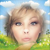 Julie Rosado Photo 8