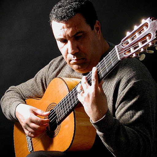 Luis Garzon Photo 9