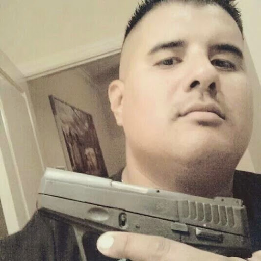 Alexander Moreno Photo 20