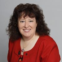 Debbie Farnsworth Photo 13