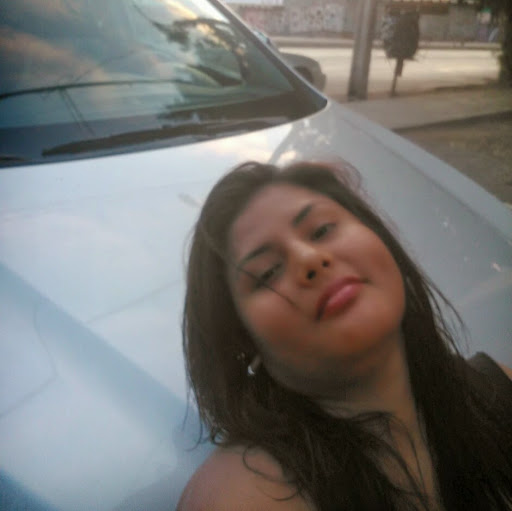 Reina Torres Photo 11