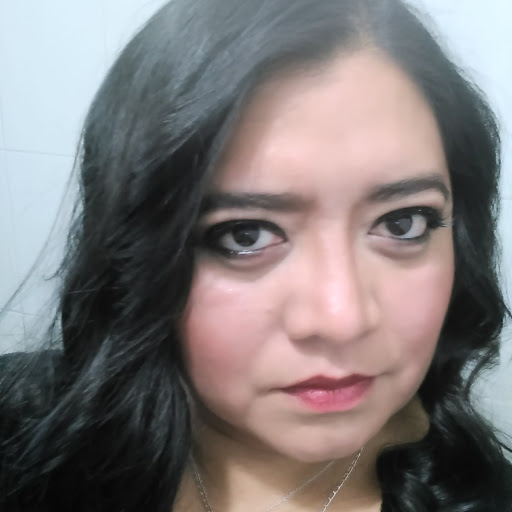 Dana Rodriguez Photo 31