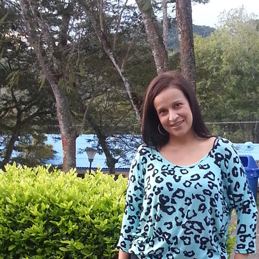 Ruth Molina Photo 11