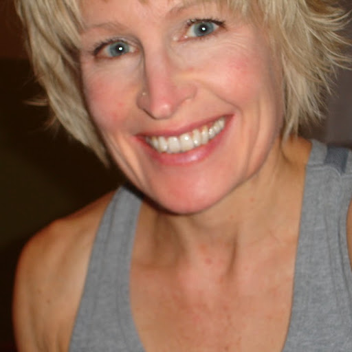 Janet Myers Photo 27
