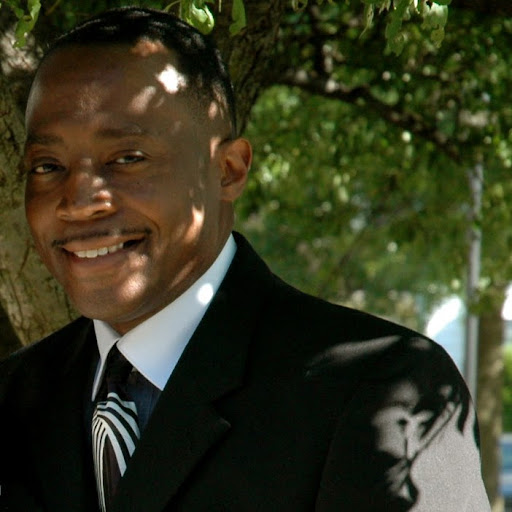 Roland Johnson Photo 14