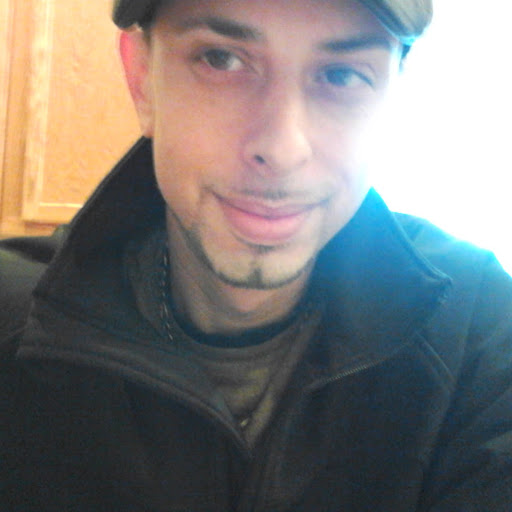 Jonathan Michaels Photo 37