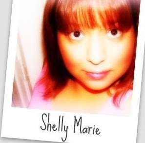 Michelle Carrillo Photo 33