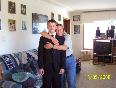 Carol Long Photo 37